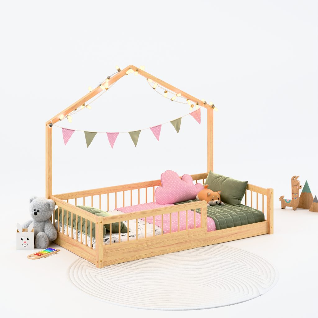 Łóżko domek dla dziewczynki i chłopca z barierkami i daszkiem. Łóżka dziecięce dla 2 latka, 3 latka i 4 latka, sosnowe, niskie, podłogowe.